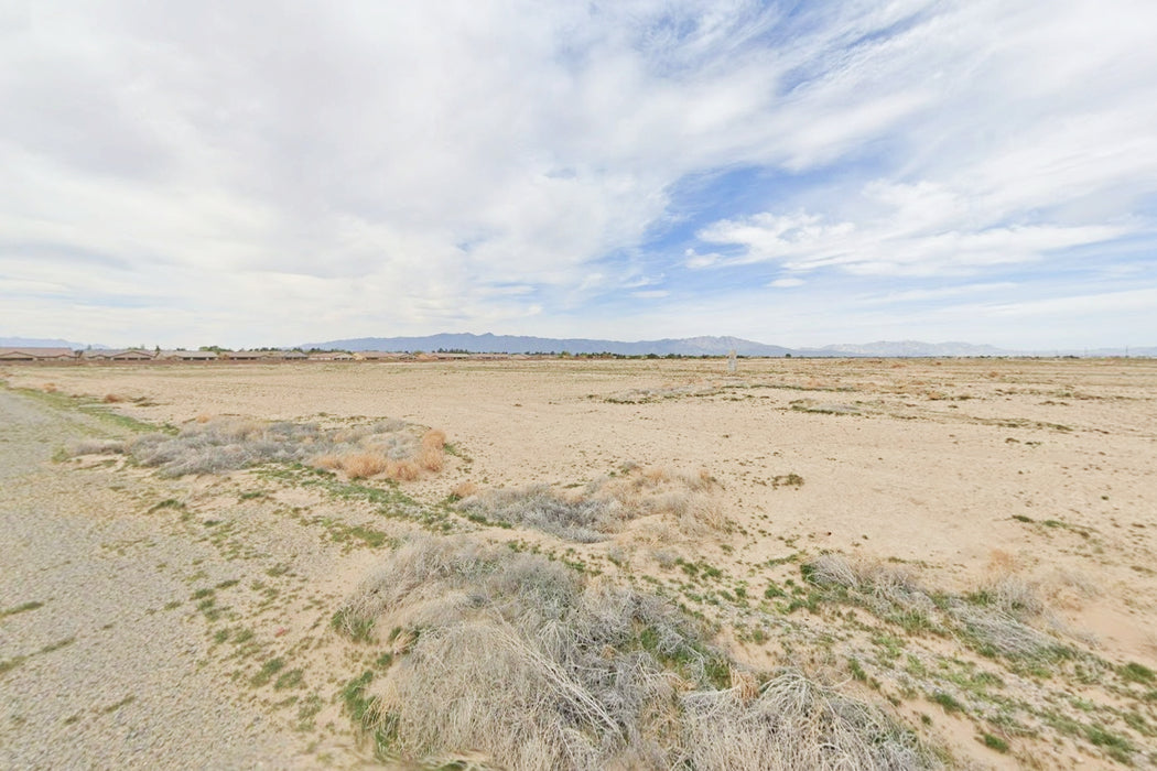 0.2570 Acre Pahrump, Nye County, NV