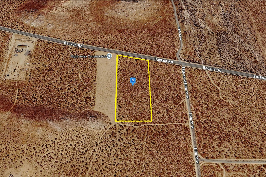 3.45 Acres Mojave, Kern County, CA (Power & Paved Road)