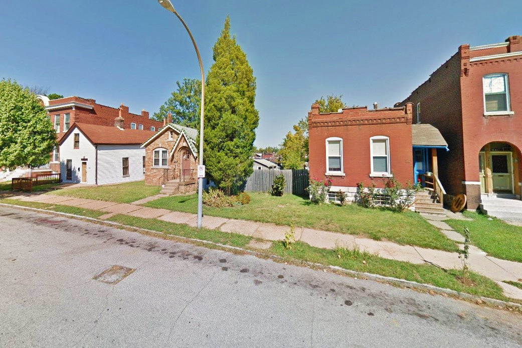 0.08 Acre St. Louis, Saint Louis City County, MO (Power, Water, & Paved Road)