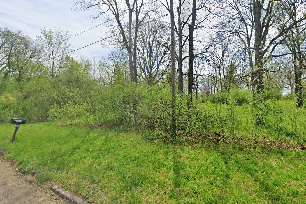 0.23 Acre Flint, Genesee County, MI (Power, Water, & Paved Road)