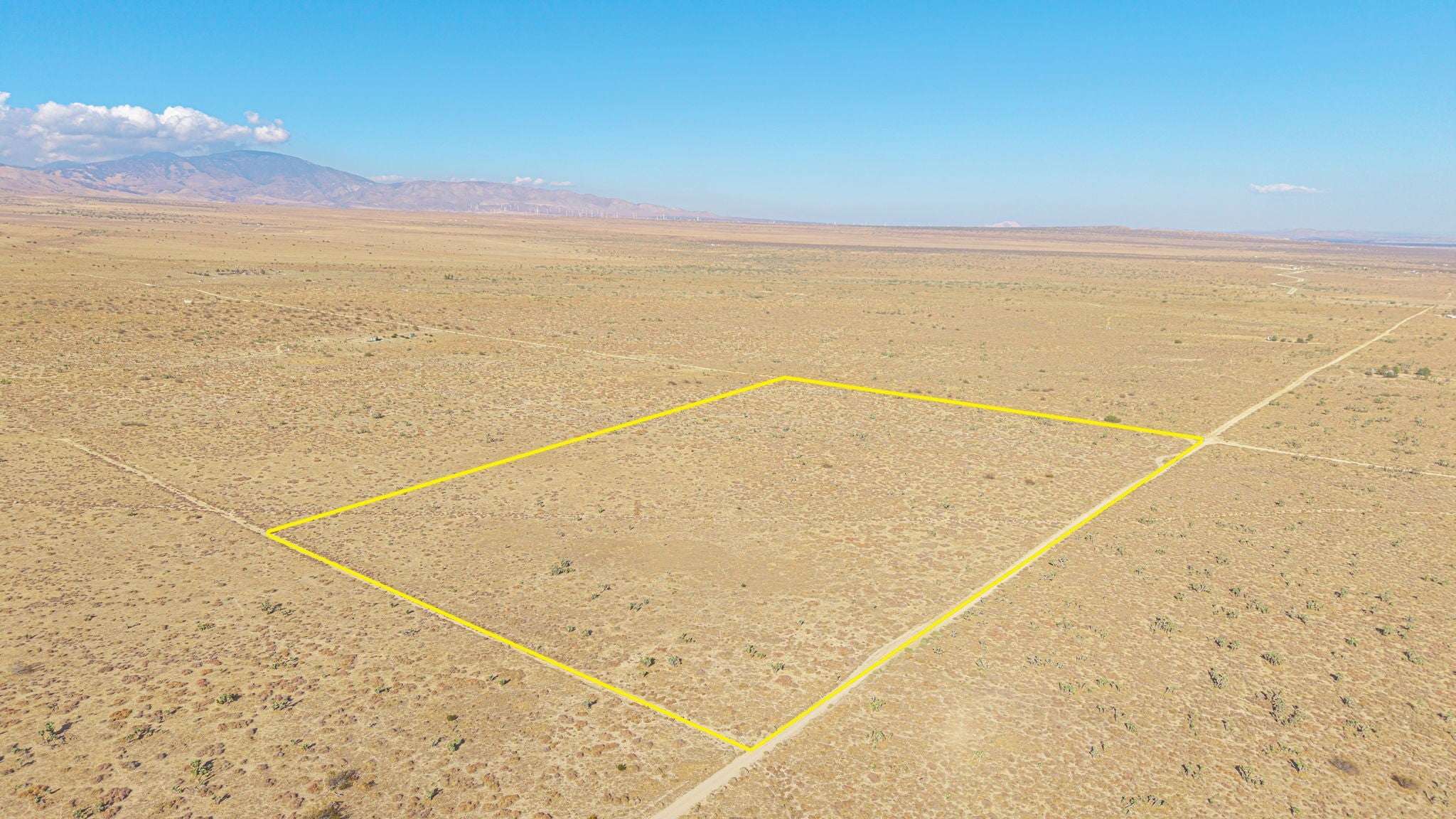 0.07 Acre Apple Valley, San Bernardino County, CA (Commercial-Residential Lot)