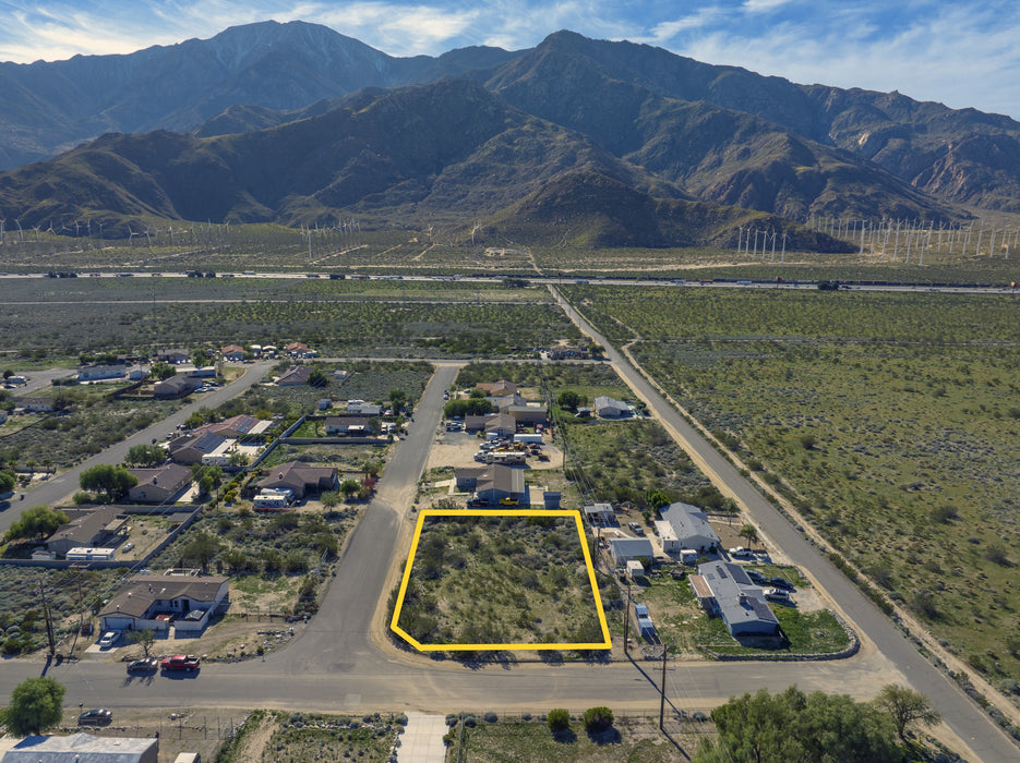 0.30 Acre Whitewater, Riverside County, CA (Power, Water, & Paved Road)