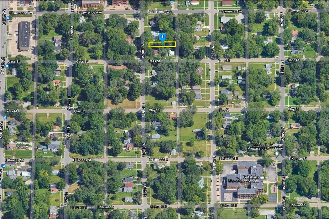 0.14 Acre Springfield, Sangamon County, IL (Power, Water, & Paved Road)