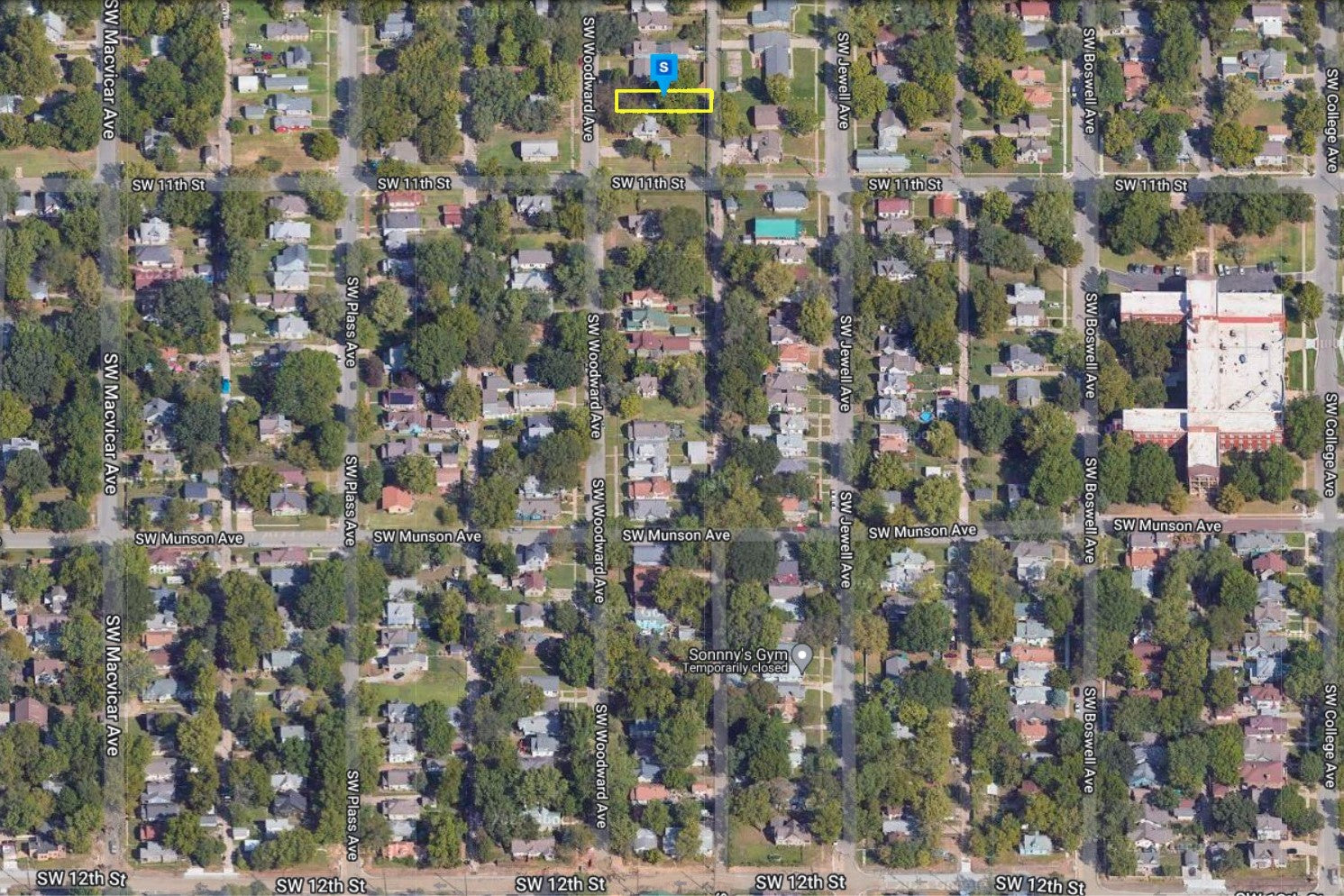 0.11 Acre Topeka, Shawnee County, KS (Power, Water, & Paved Road)