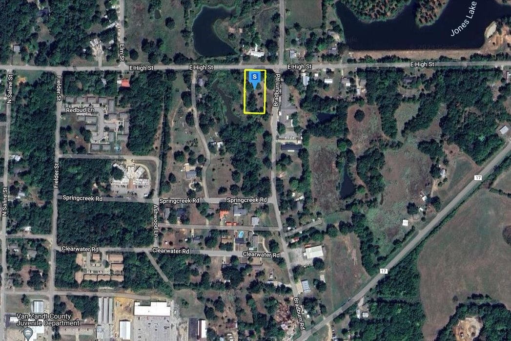 0.86 Acre Grand Saline, Van Zandt County, TX (Power, Water, & Paved Road)