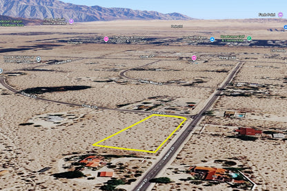 1.47 Acres Borrego Springs, San Diego County, CA (Power, Water, & Paved Road)