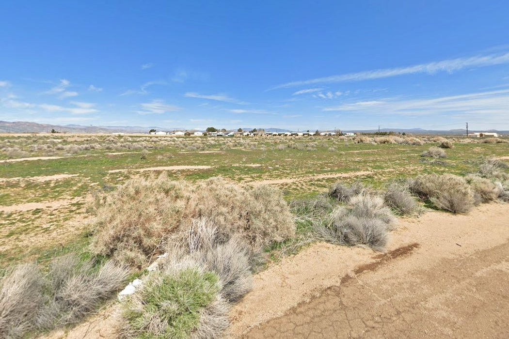 0.23 Acre California City, Kern County, CA (Water)