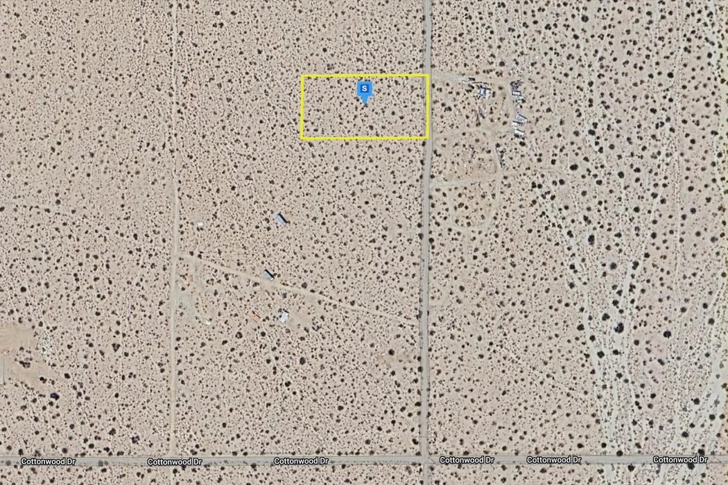 1.25 Acres Twentynine Palms, San Bernardino County, CA