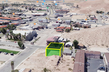 0.09 Acre Barstow, San Bernardino County, CA (Power, Water, & Paved Road)