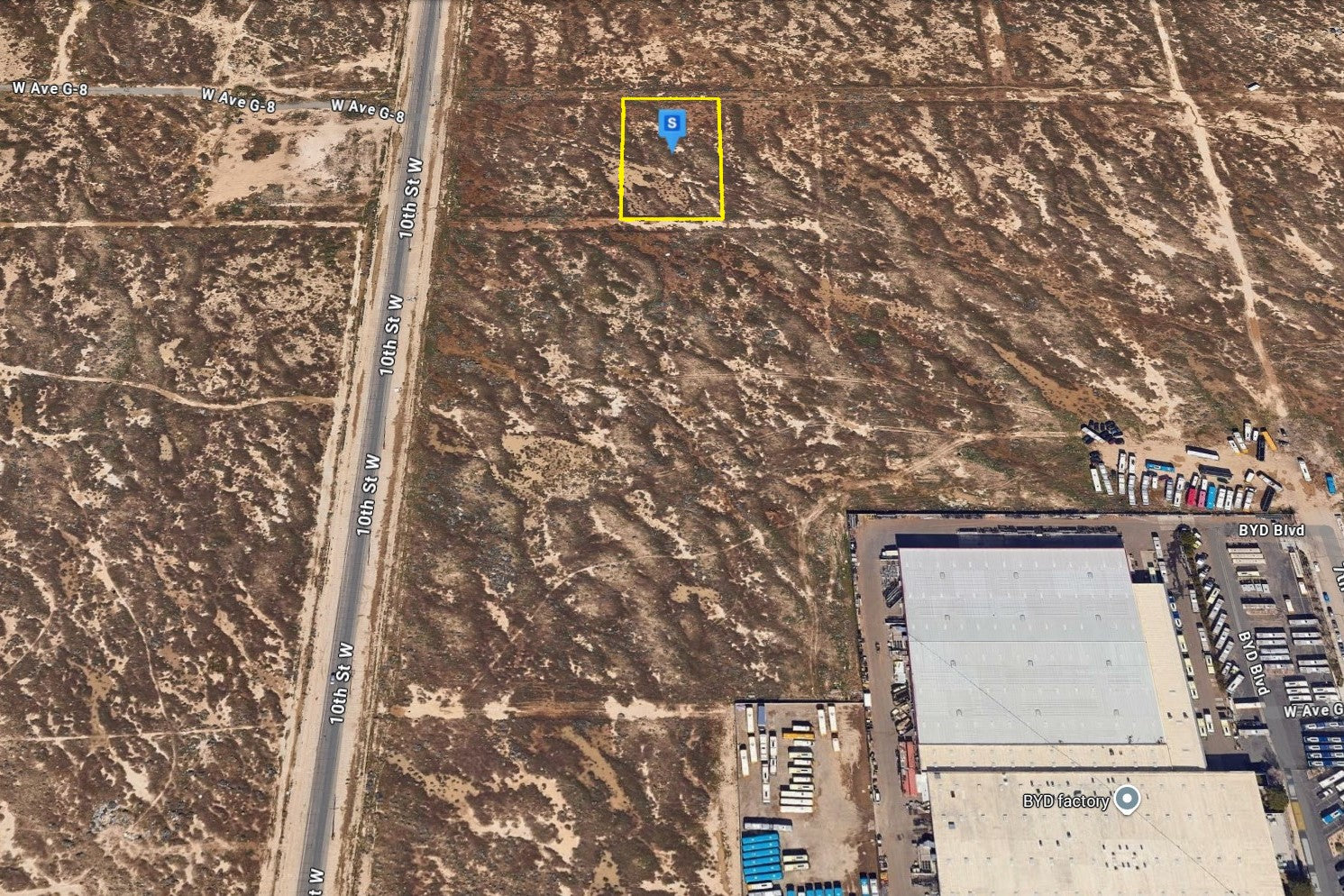 1.14 Acres Lancaster, Los Angeles County, CA (Commercial Lot & Power)