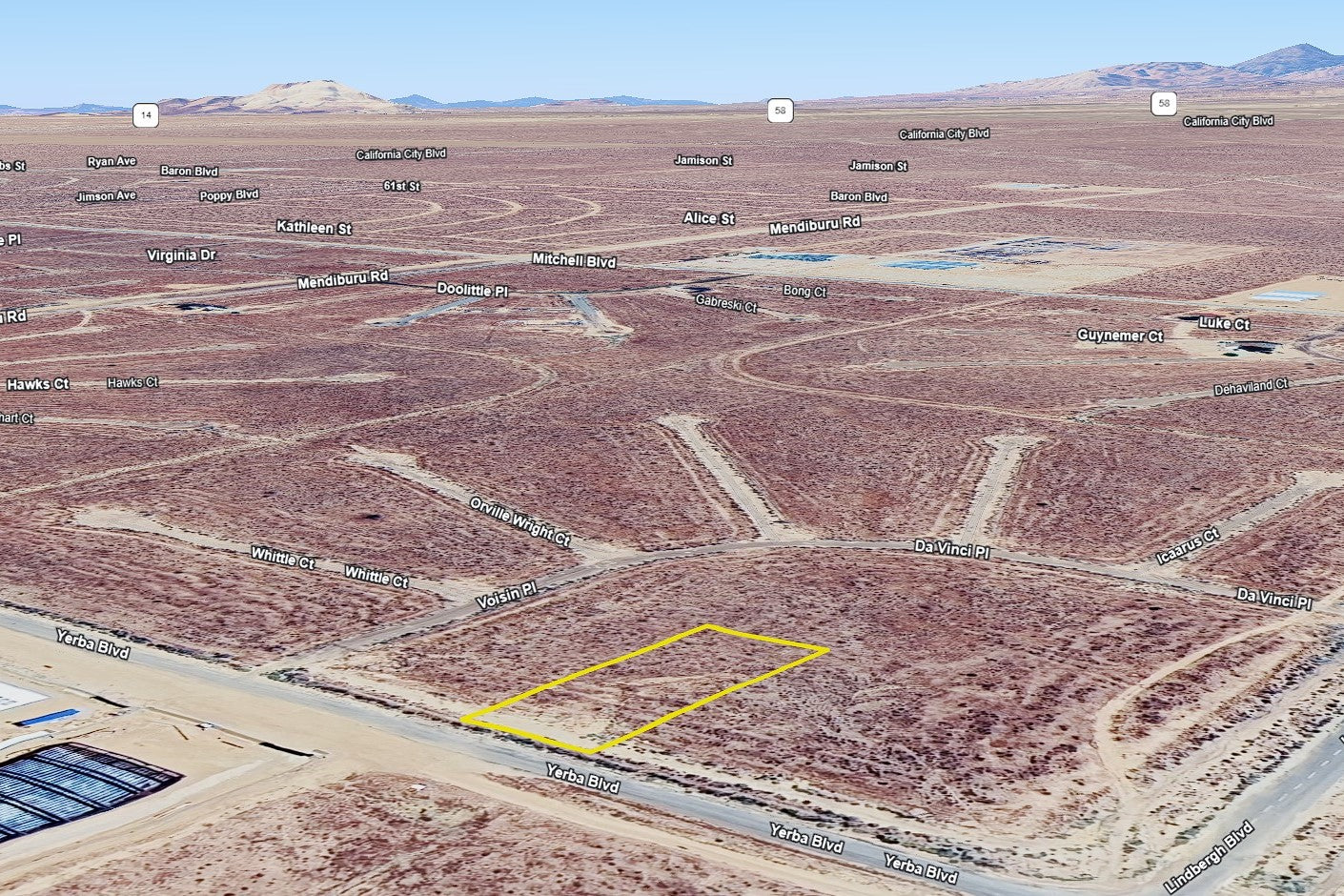 0.66 Acre California City, Kern County, CA (Water & Paved Road)