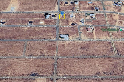 0.23 Acre California City, Kern County, CA (Power, Water, & Paved Road)
