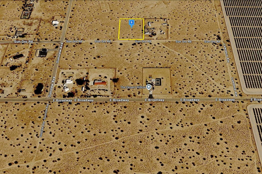 1.43 Acres Joshua Tree, San Bernardino County, CA (Water)