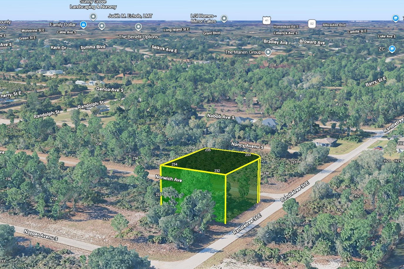 0.28 Acre Lehigh Acres, Lee County, FL (Power & Paved Road)