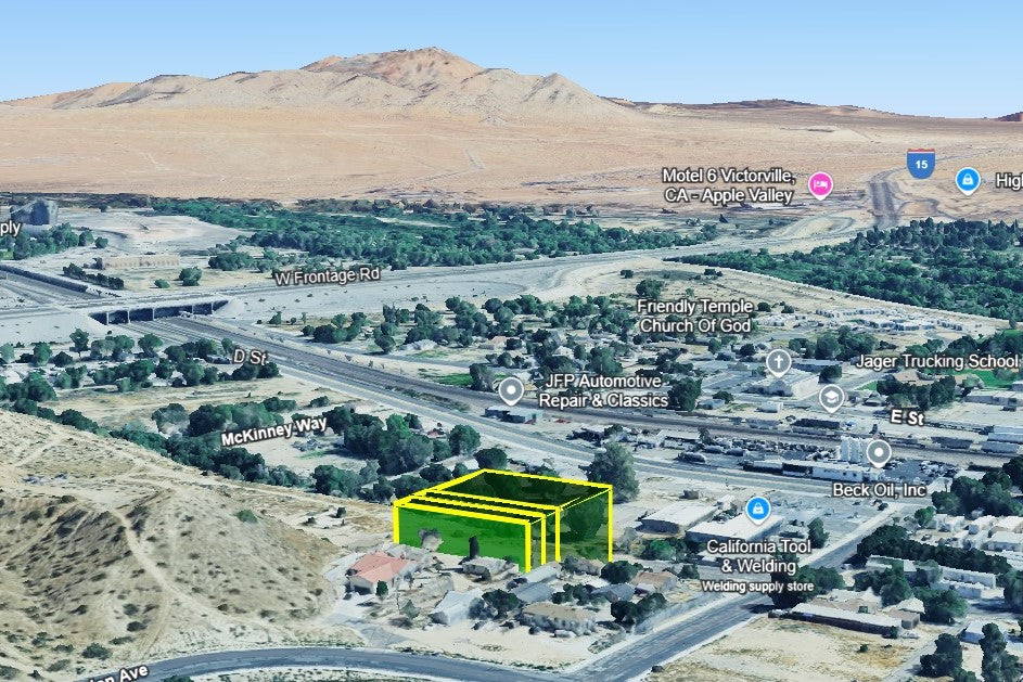 0.49 Acre Victorville, San Bernardino County, CA (Power, Water, & Paved Road)