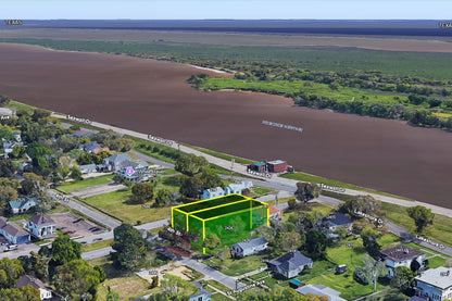 0.22 Acre Port Arthur, Jefferson County, TX (Power, Water, & Paved Road)