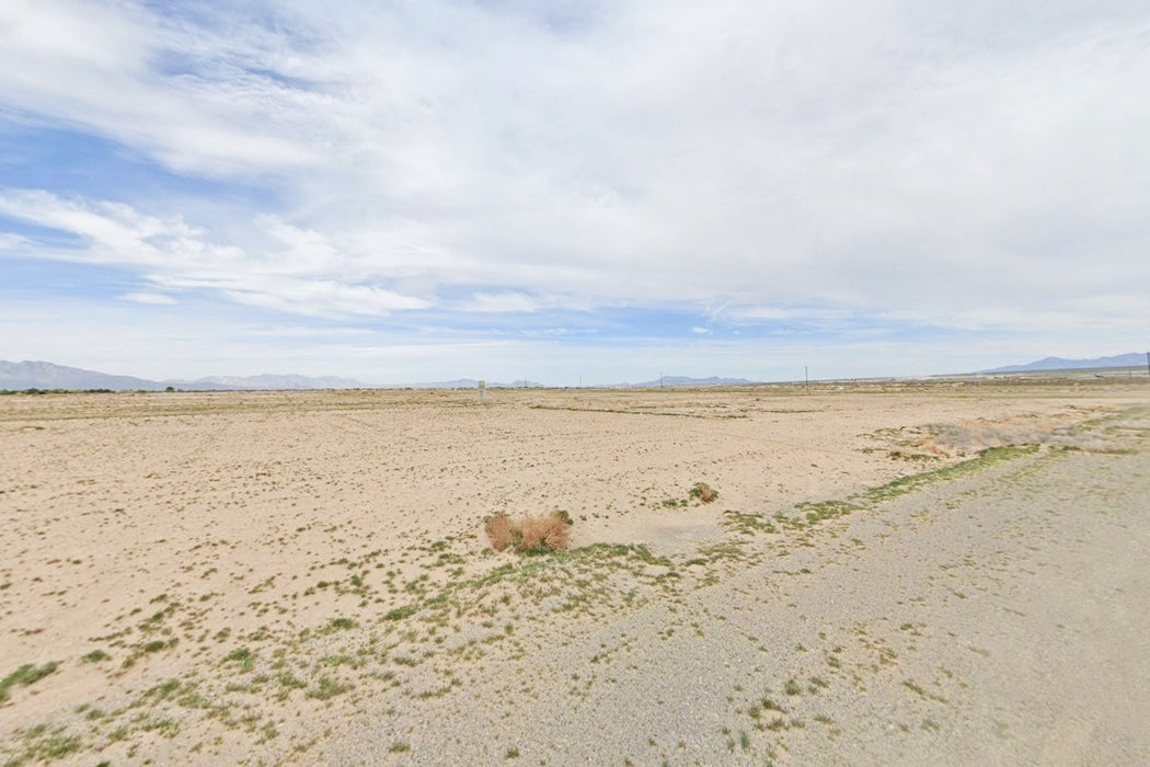 0.2570 Acre Pahrump, Nye County, NV