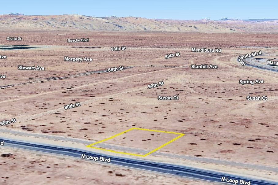 0.23 Acre California City, Kern County, CA (Commercial Lot, Power, Water, & Paved Road)