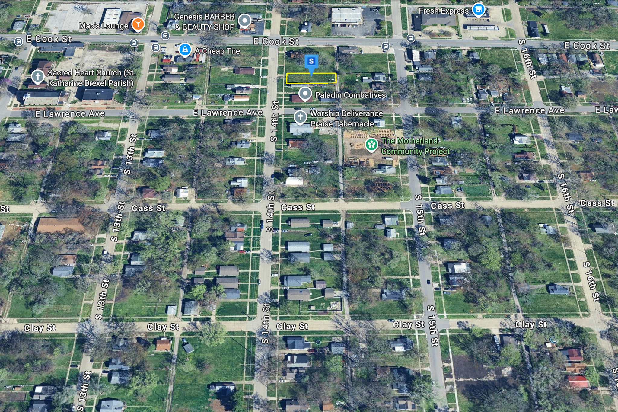 0.17 Acre Springfield, Sangamon County, IL (Power, Water, & Paved Road)
