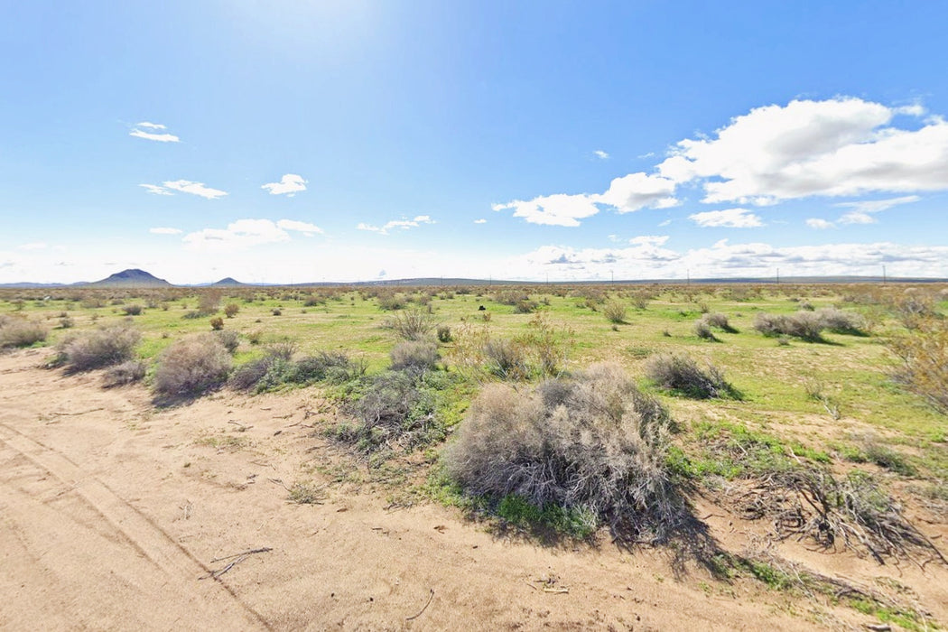 0.22 Acre California City, Kern County, CA (Water)