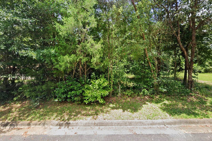 0.23 Acre Marianna, Jackson County, FL (Power, Water, & Paved Road)