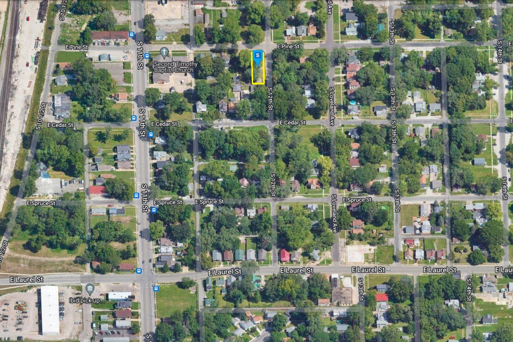 0.14 Acre Springfield, Sangamon County, IL (Power, Water, & Paved Road)