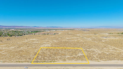 2.03 Acres Lancaster, Los Angeles County, CA (Paved Road)