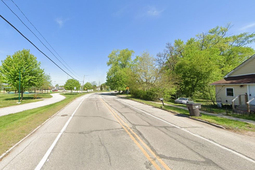 0.12 Acre Elkhart, Elkhart County, IN (Power, Water, & Paved Road)