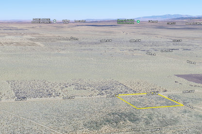 2.52 Acres Rosamond, Kern County, CA (Power)