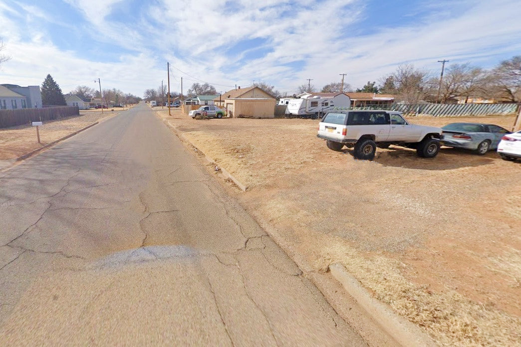 0.16 Acre Clovis, Curry County, NM (Power, Water, & Paved Road)