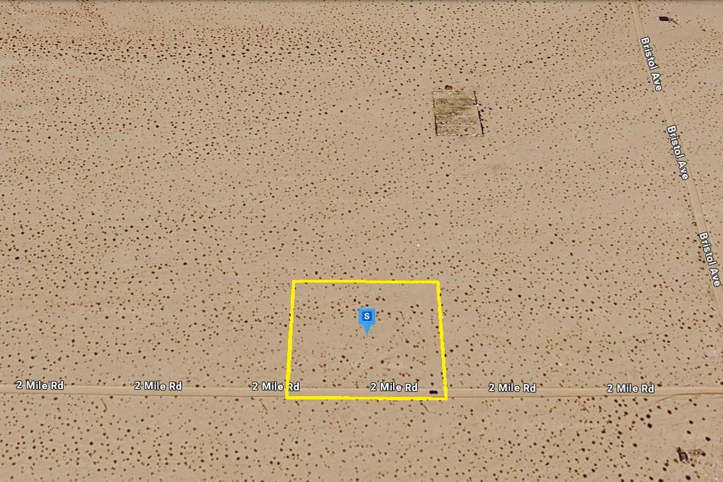 2.50 Acres Twentynine Palms, San Bernardino County, CA (Power)