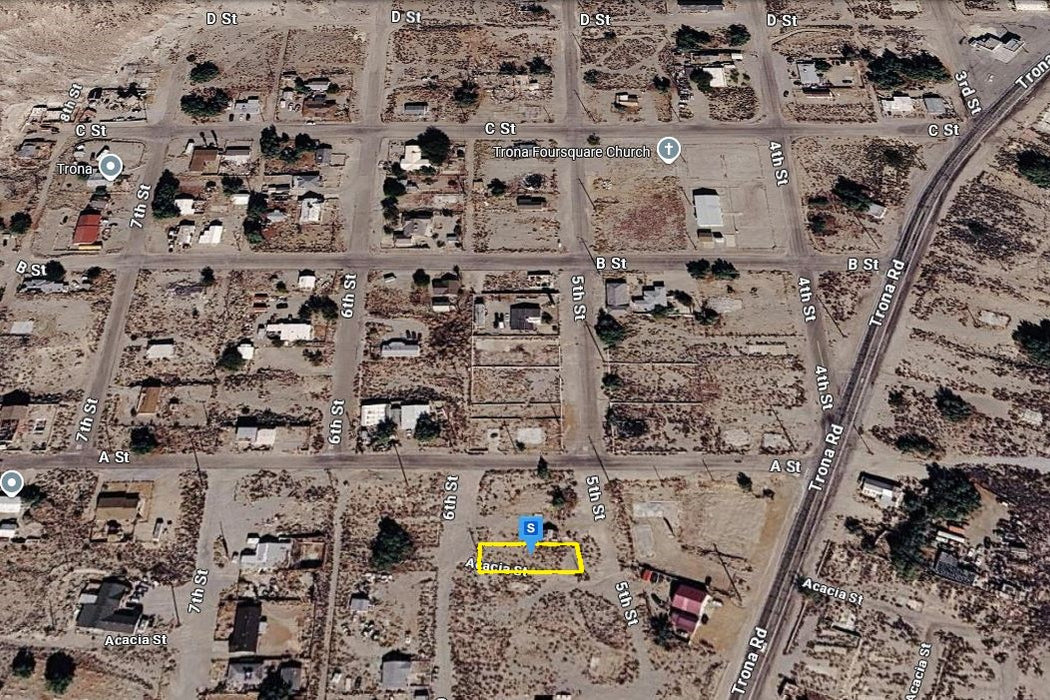 0.16 Acre Trona, San Bernardino County, CA (Power & Water)