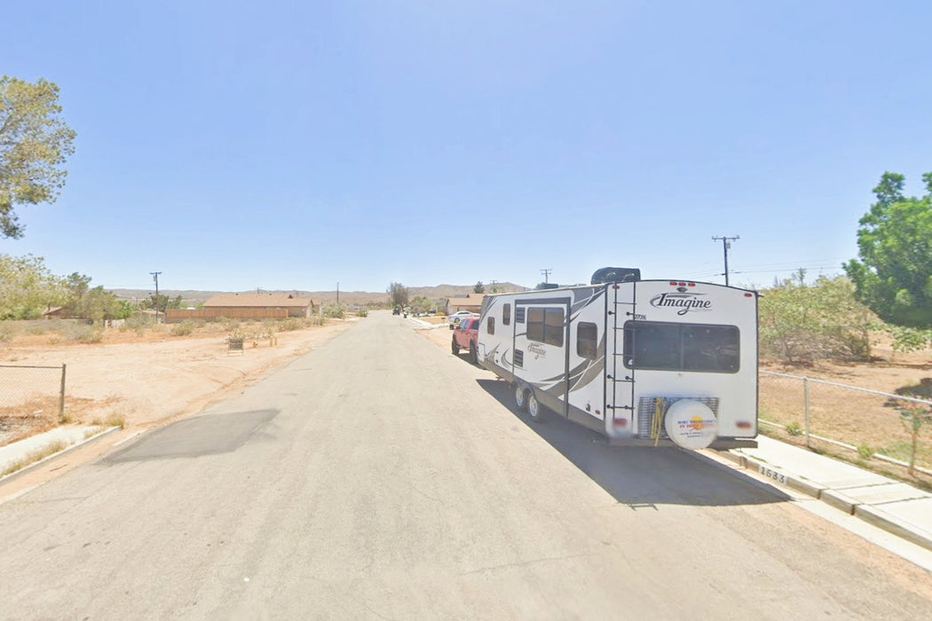 0.15 Acre Ridgecrest, Kern County, CA (Power, Water, & Paved Road)