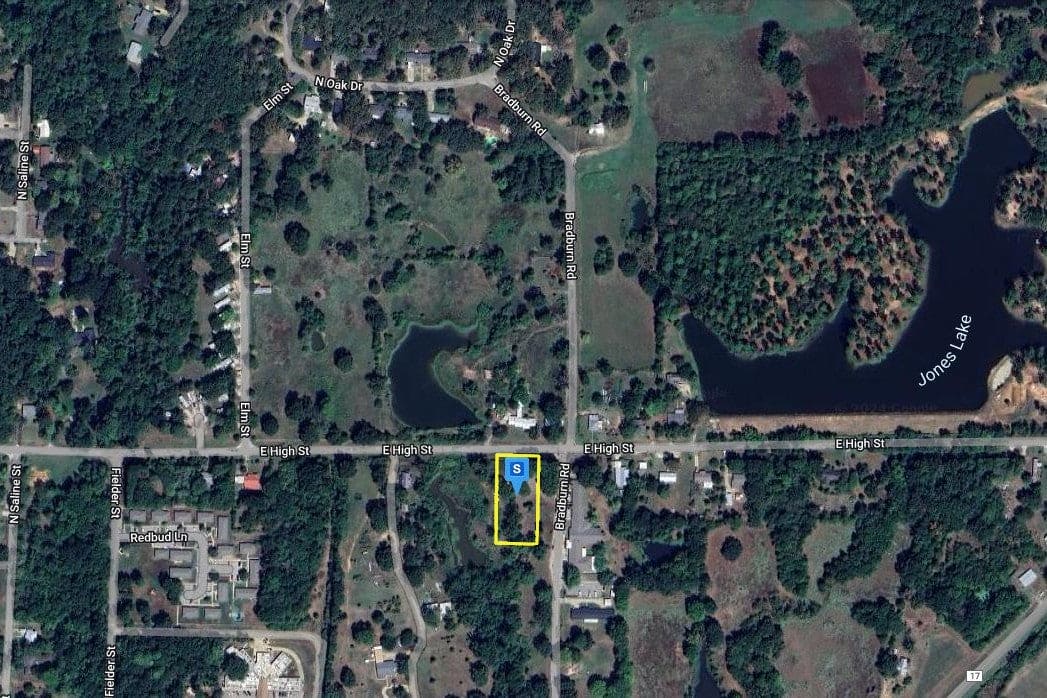 0.86 Acre Grand Saline, Van Zandt County, TX (Power, Water, & Paved Road)