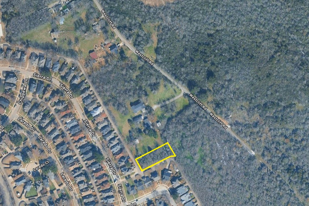 0.38 Acre Grand Prairie, Dallas County, TX (Power, Water, & Paved Road)