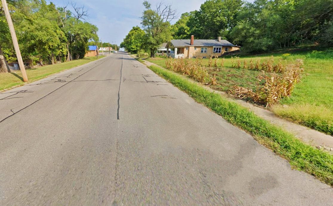 0.07 Acre Kansas City, Wyandotte County, KS (Power, Water, & Paved Road)