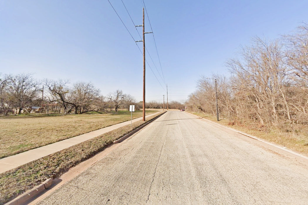 0.13 Acre Abilene, Taylor County, TX (Power, Water, & Paved Road)