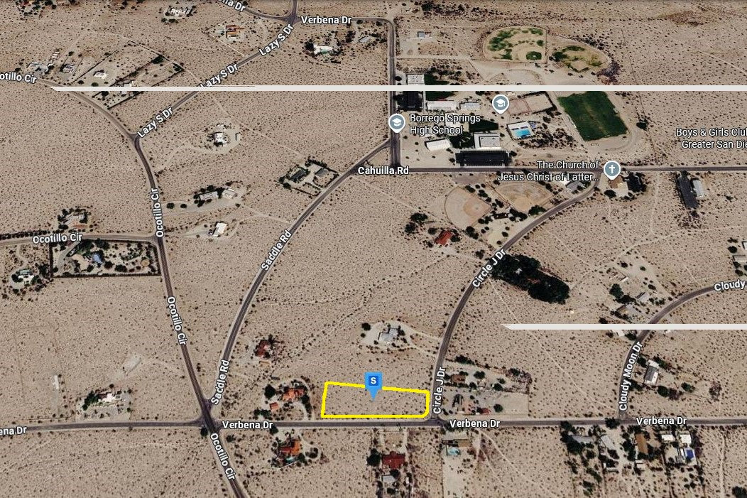 1.47 Acres Borrego Springs, San Diego County, CA (Power, Water, & Paved Road)