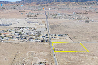 8.81 Acres Lancaster, Los Angeles County, CA (Commercial Lot, Power, & Paved Road)