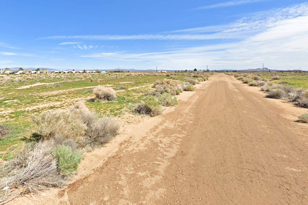 0.23 Acre California City, Kern County, CA (Water)