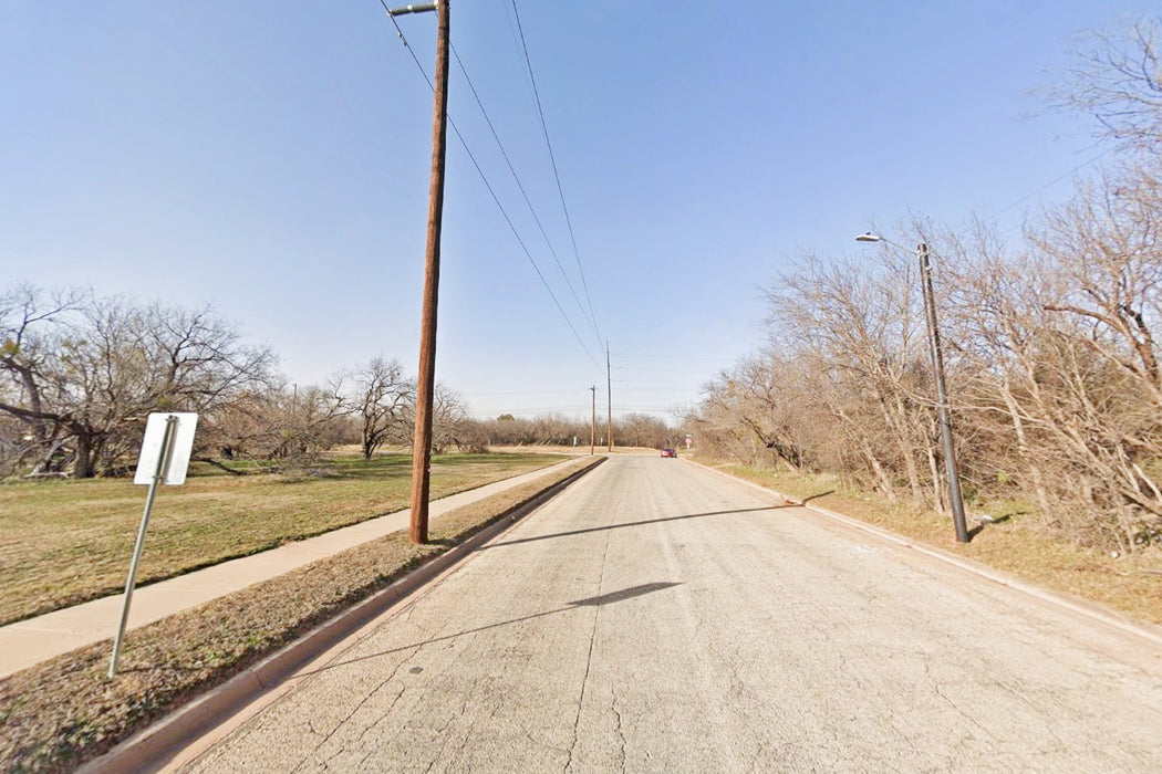 0.13 Acre Abilene, Taylor County, TX (Power, Water, & Paved Road)
