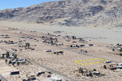 0.69 Acre Twentynine Palms, San Bernardino County, CA (Power, Water, & Paved Road)
