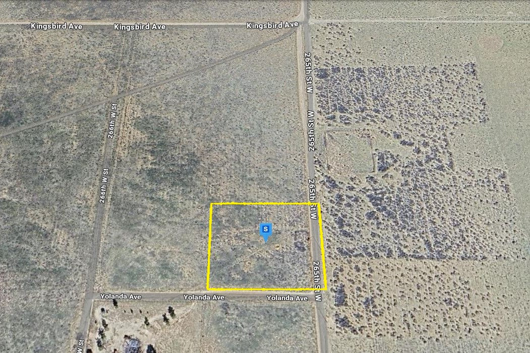 2.52 Acres Rosamond, Kern County, CA (Power)