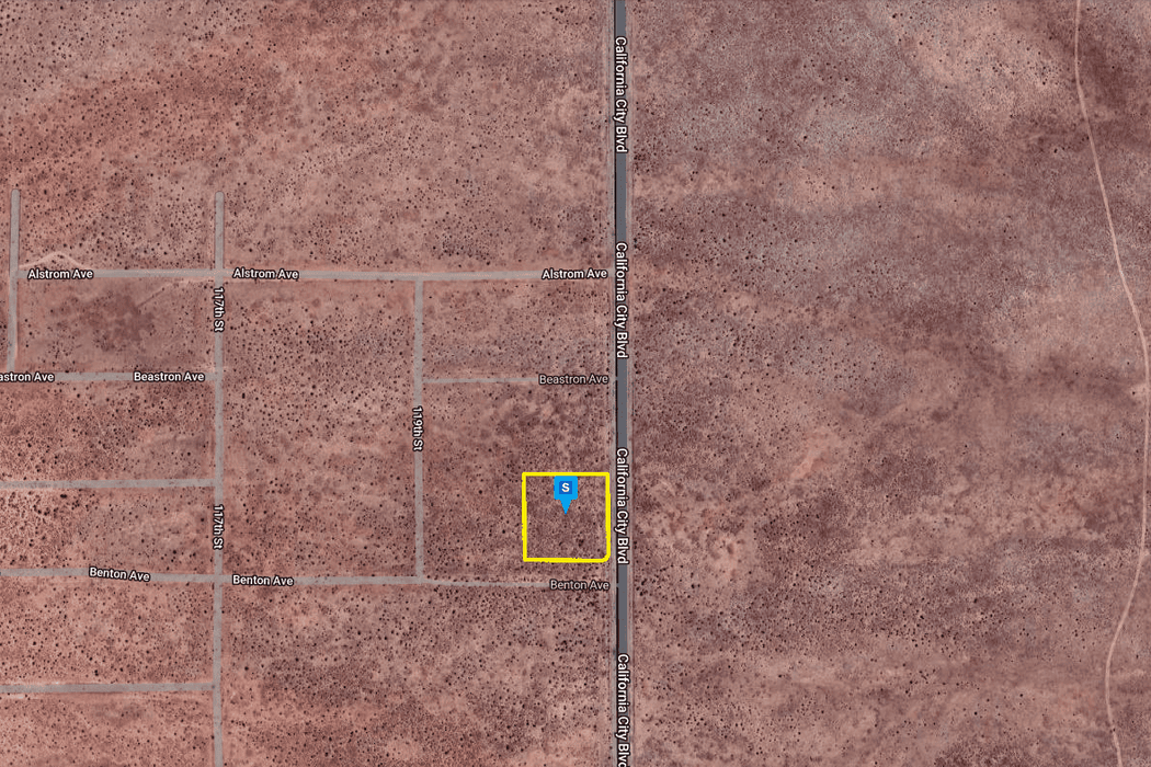 1.85 Acres California City, Kern County, CA (Paved Road)