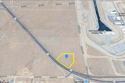 2.94 Acres Pearblossom, Los Angeles County, CA (Power & Paved Road)