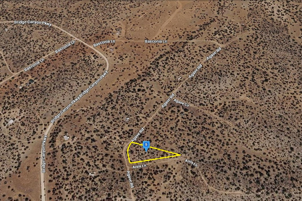 1.67 Acres Seligman, Yavapai County, AZ (Power)
