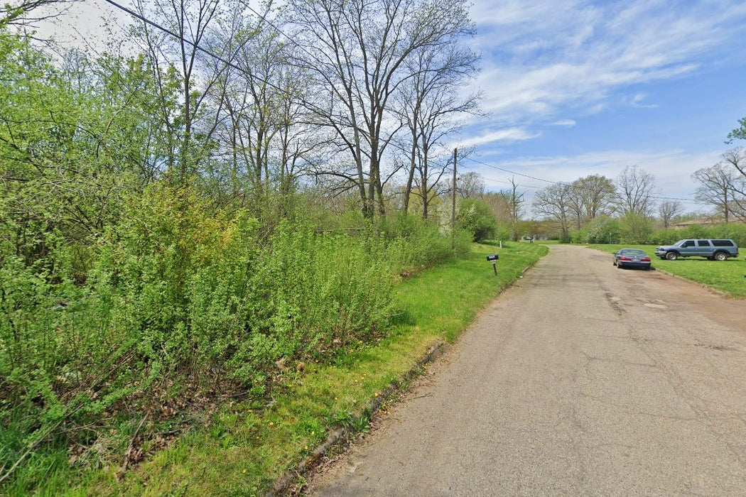 0.23 Acre Flint, Genesee County, MI (Power, Water, & Paved Road)