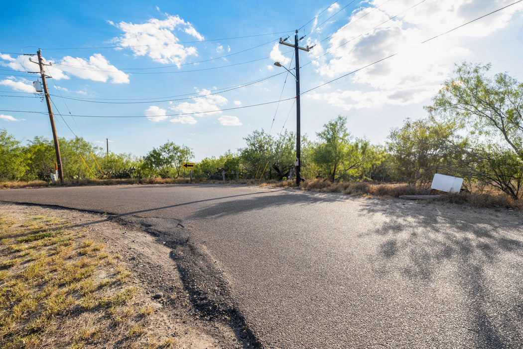 16.26 Acres Rio Grande City, Starr County, TX (Power)