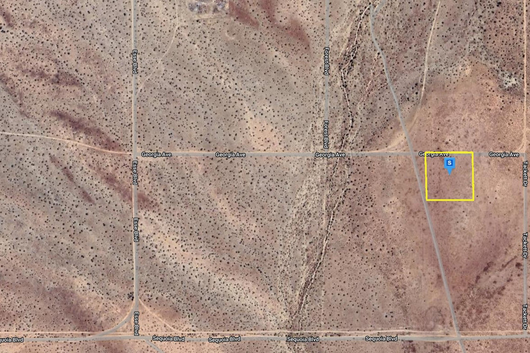 2.51 Acres Edwards, Kern County, CA