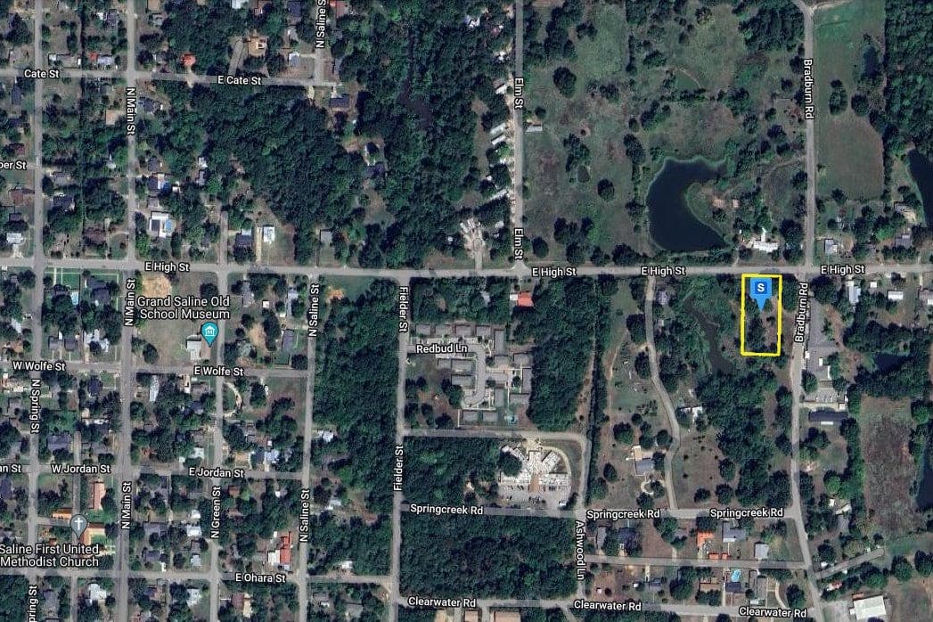 0.86 Acre Grand Saline, Van Zandt County, TX (Power, Water, & Paved Road)